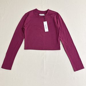 CALVIN KLEIN MAGENTA CROPPED LONG SLEEVE TOP - SMALL WOMEN